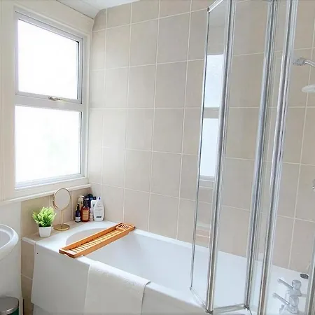 Very Spacious Two Bedroom Converted In East *