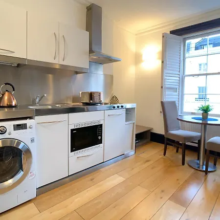 Thames Residences Hyde Park 런던