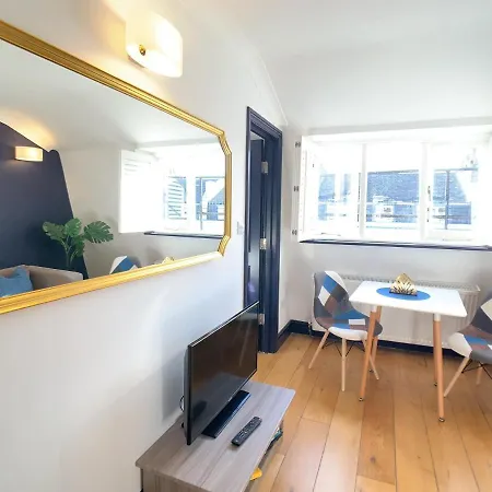Thames Residences Hyde Park Appartement *