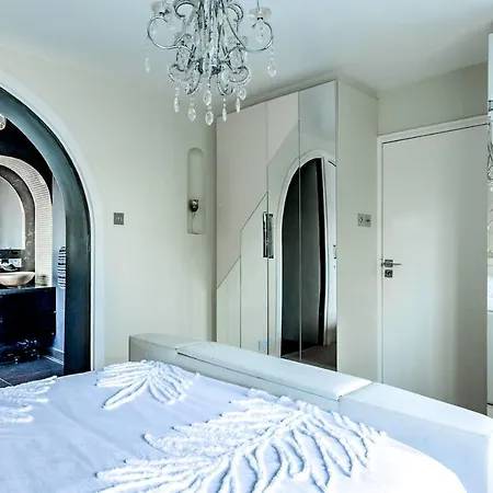 Villa Gatsby Villa London