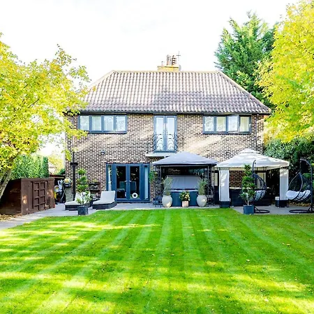 Gatsby Villa London Villa *