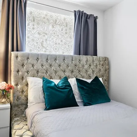 Apartment Modern Deluxe 1 Bed Bermondsey Bridge London