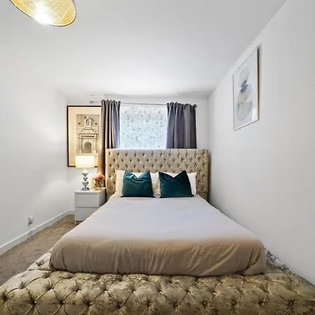 Apartment Modern Deluxe 1 Bed Bermondsey Bridge London