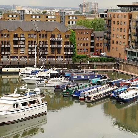 Apple Apartments Limehouse Basin Apartment