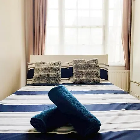 Waterloo Guest house *