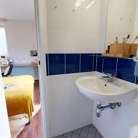Private Bedrooms With Shared Kitchen And At Iq Tufnell House In Apartment *