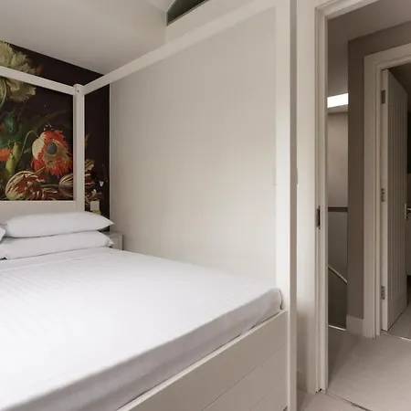 Bathurst Mews Ii By Onefinestay Apartment London