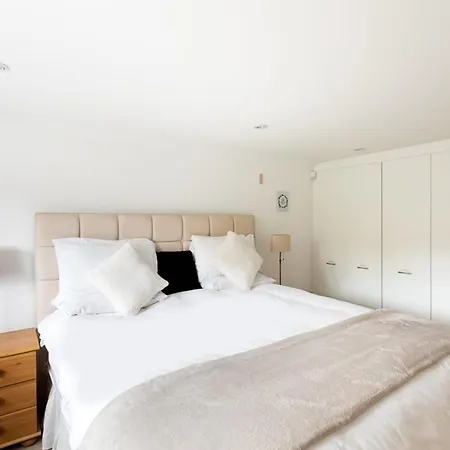 Duke Of Clarence Duplex London