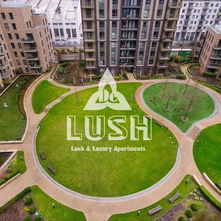 Apartment Modern, Stylish Penthouse Next To Wembley Stadium!