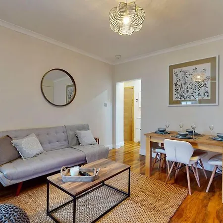 Holiday home Fantastic 2 Bedroom Flat Near To Notting Hill London