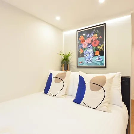 Aparthotel Earls Court West Serviced By Concept London