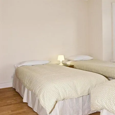 Chumleigh Ltd. 3*