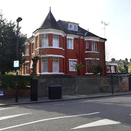 Hotel Charlie