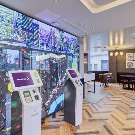 Hub Hub By Premier West Brompton 2* London
