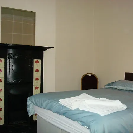 Forest Gate - Free Parking Limited Spaces London