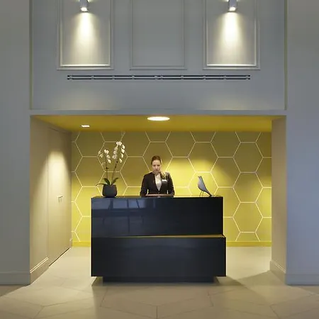 Citadines Trafalgar Square מלון דירות 4*