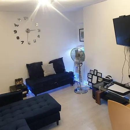 Lovely 1 Bedroom 5 Mins From Shorditch Apartment