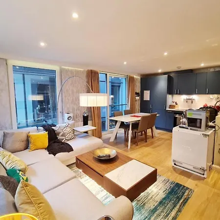 Stylish And Modern 1 Bedroom In Farringdon Apartment