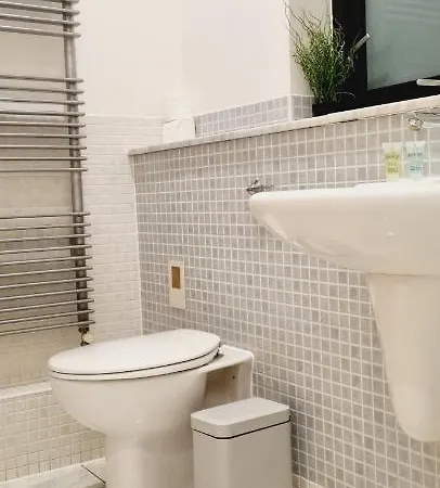 Luxury Canary Wharf With Free Parking Apartment *