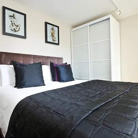 Fraser Bishopsgate Apartment