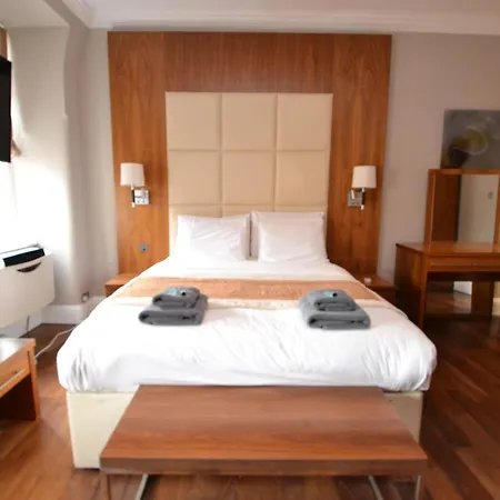 Apartment Sloane Square London