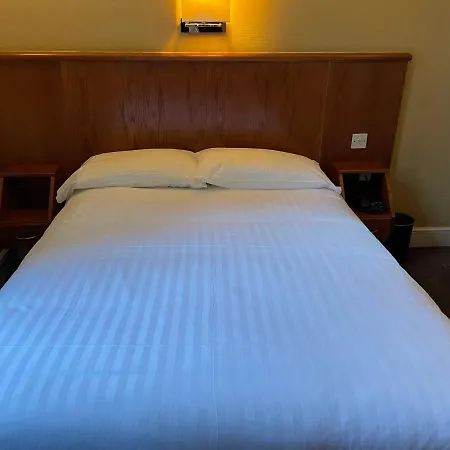 Orchard Hotel