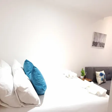 Appartement F1-basement Studio Fits 3 Near Paddington Londres