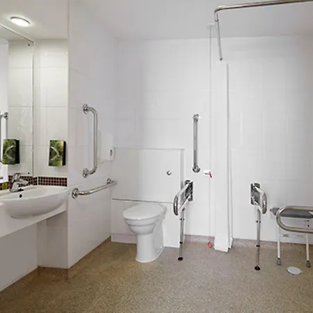호텔 Premier London Heathrow Airport T2 & T3 - Bath Road 하운슬로우