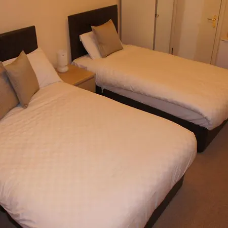 Pearl 3* London