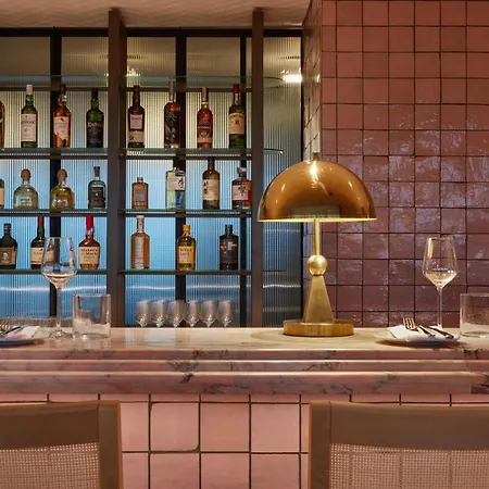 One Hundred Shoreditch 4*