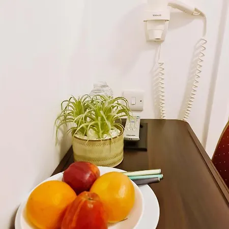 Hotel City London Hotel 3*