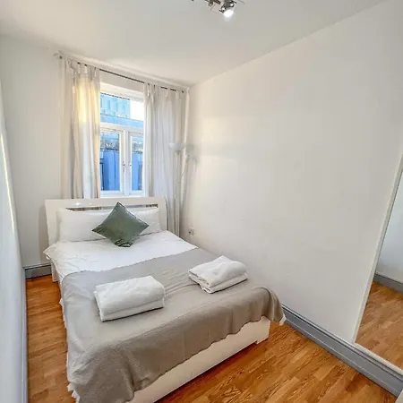 Trustay Shoreditch * London