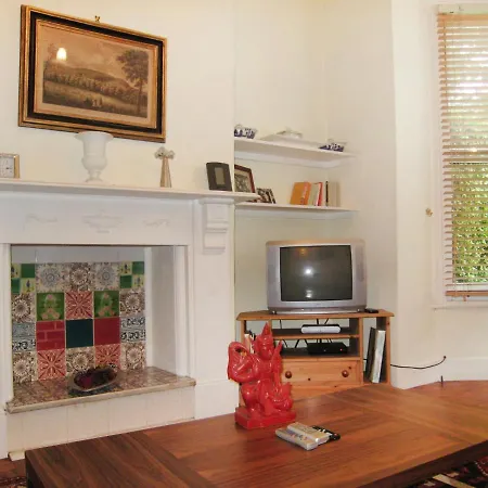 Alexandra Place By Interhome