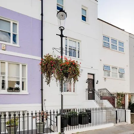 Superb 3 Bed/bath Luxury + Ibiza Roof Terrace *