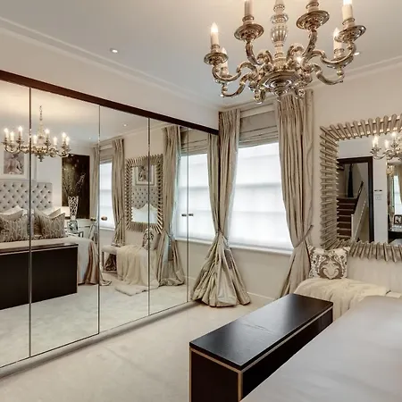 Holiday home Majestic Belgrave House Next To Buckingham Palace Garden
