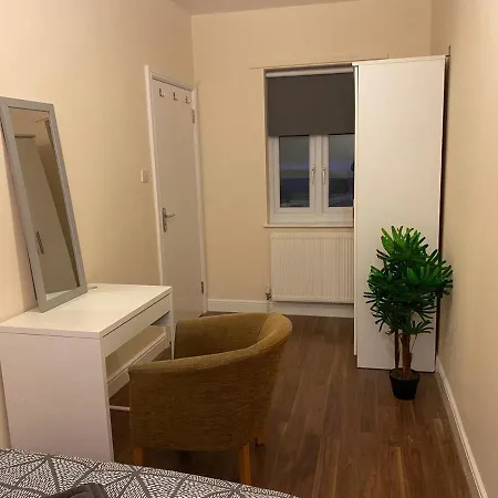 Homestay Cosy Ealing