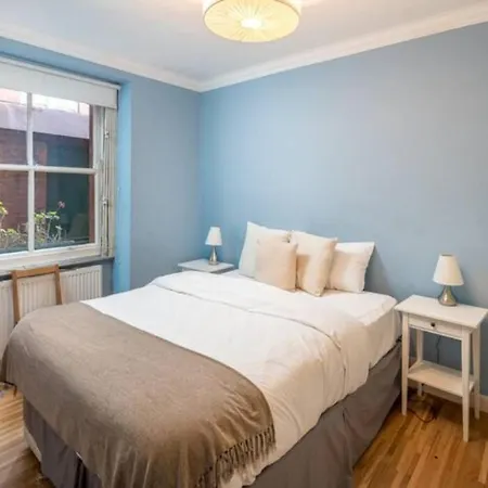 Apartment Cosy 2 Bedroom In Bayswater *
