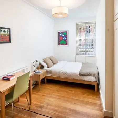 Apartment Cosy 2 Bedroom In Bayswater