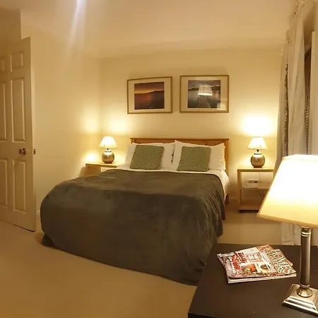 Double With Bathroom In - Vauxhall Homestay