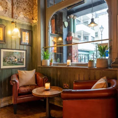 The Wolfpack Inn *