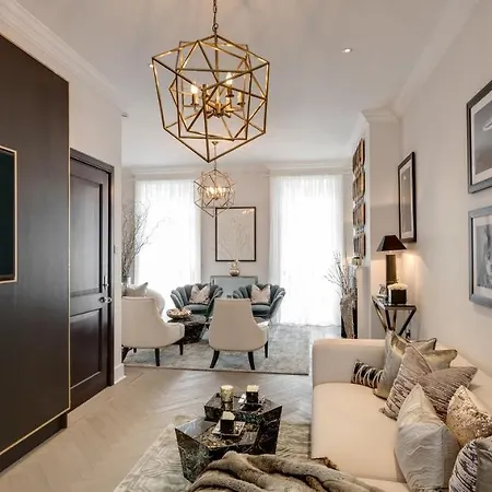 Majestic Belgrave House Next To Buckingham Palace Garden
