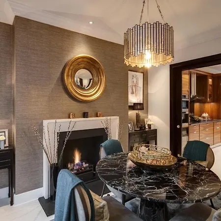Majestic Belgrave House Next To Buckingham Palace Garden Holiday home