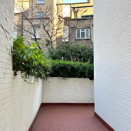 Melbourne House