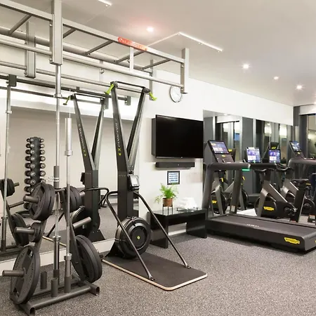 Grosvenor House 5*