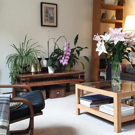 Double With Bathroom In - Vauxhall