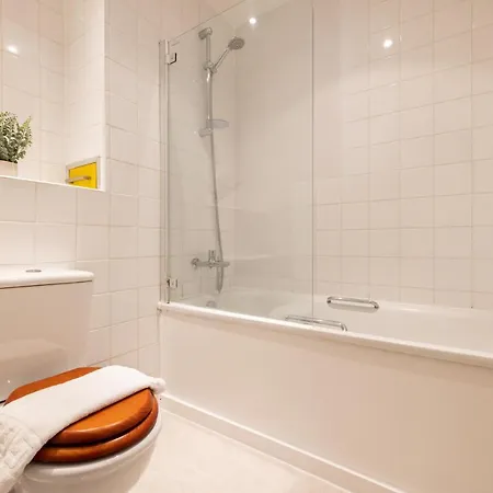 The Dalston Apartment *
