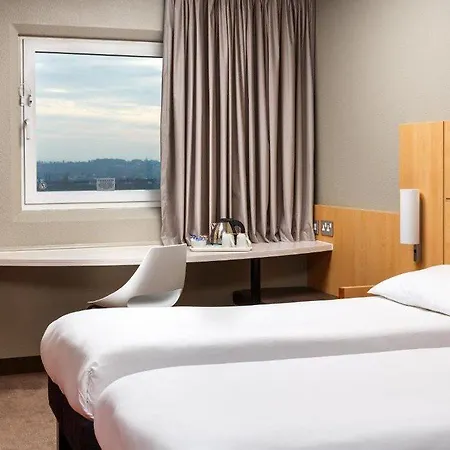 Szálloda Ibis Wembley 3*
