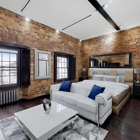 The Lyall Exclusive Apartment *