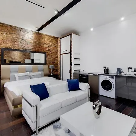The Lyall Exclusive Apartment London