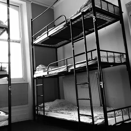 Arsenal Tavern Hostel